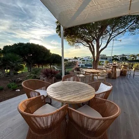 Exclusive & Luxury Penthouse In Cabopino With Stunning Sea Views - By Seitz Apartmets Μαρμπέλλα