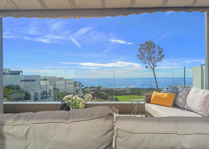 Exclusive & Luxury Penthouse In Cabopino With Stunning Sea Views - By Seitz Apartmets 아파트
