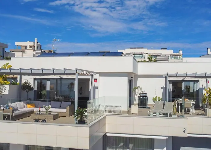 Exclusive & Luxury Penthouse In Cabopino With Stunning Sea Views - By Seitz Apartmets 마르베야